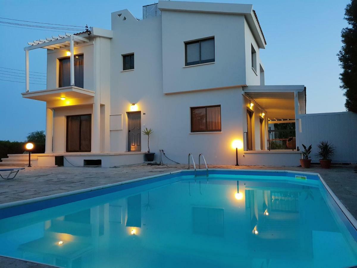 Villa 26 Paphos Exterior photo